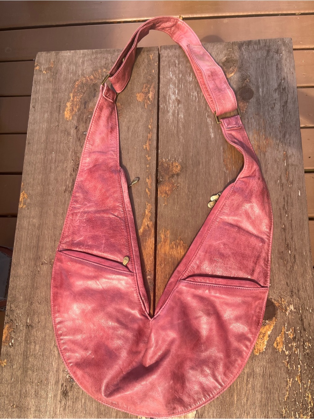 Everyday Leather Crescent Crossbody in Dusty Rose - Picture 3 of 6
